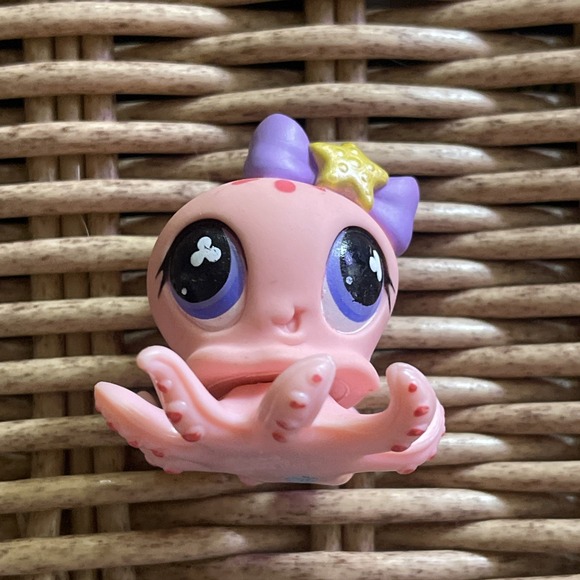 Pink OCTOPUS #513 - Authentic Littlest Pet Shop - Hasbro LPS Purple‎ Bow - Picture 1 of 6